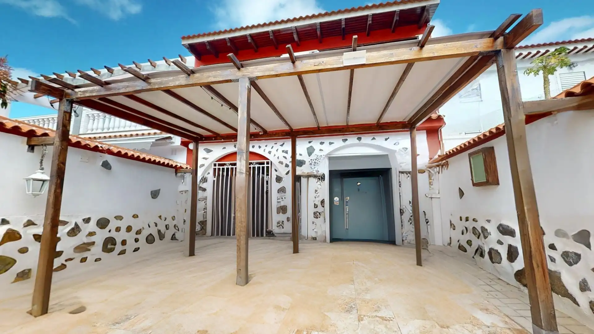 Vista exterior de Casa o chalet en venta en Agaete con Calefacción y Terraza