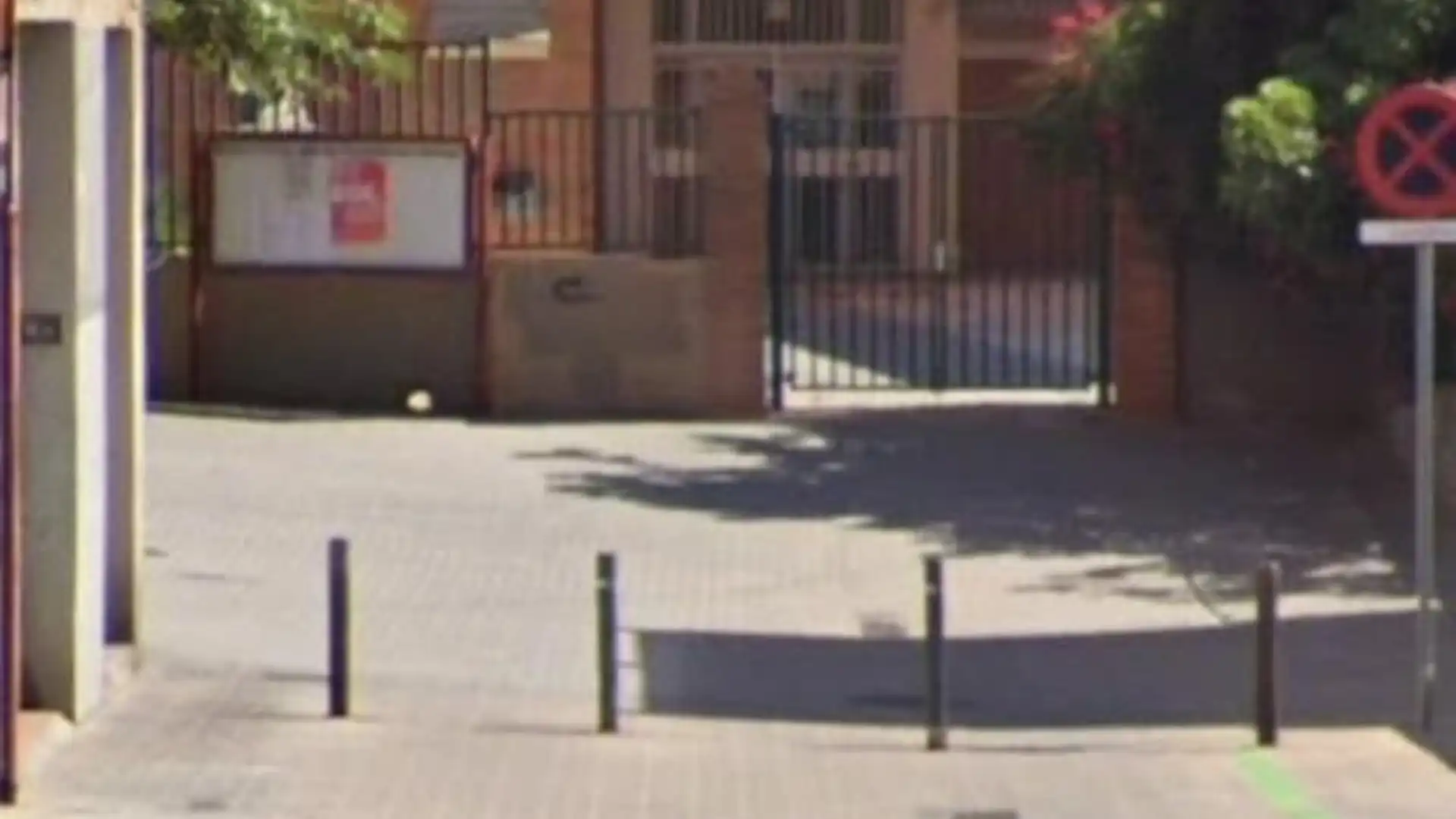 Vista exterior de Piso en venta en Esplugues de Llobregat con Terraza