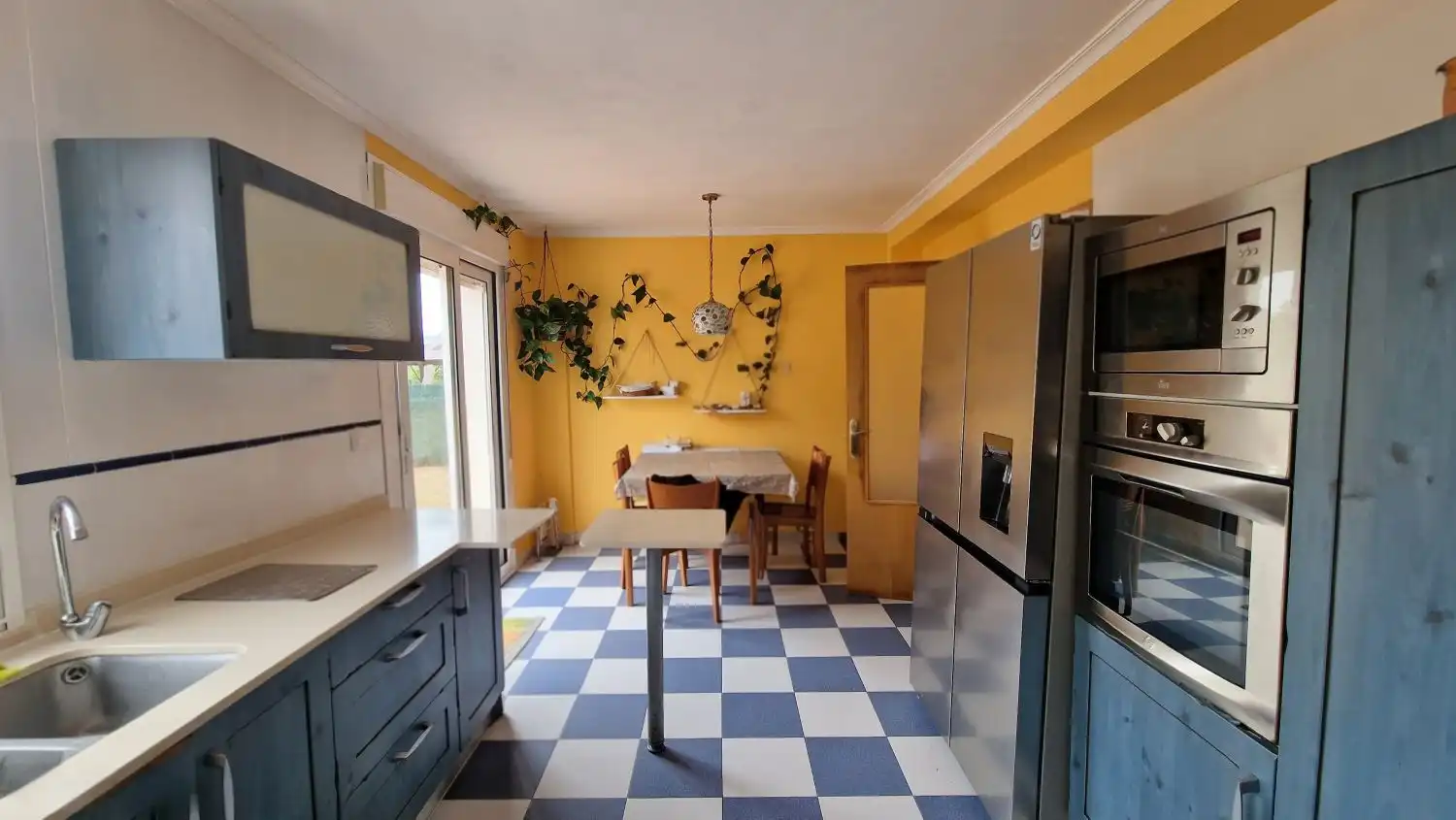Cuina de Casa o xalet en venda en Piélagos amb Calefacció, Terrassa i Traster