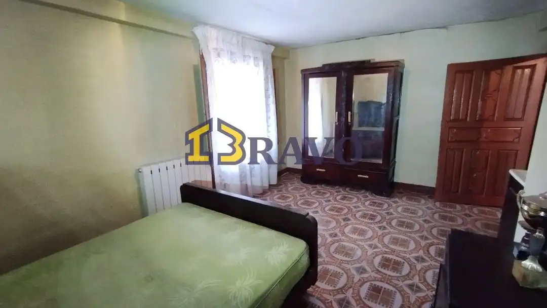 Habitación de Casa o chalet en venta en Merindad de Cuesta-Urria con Calefacción, Jardín privado y Amueblado