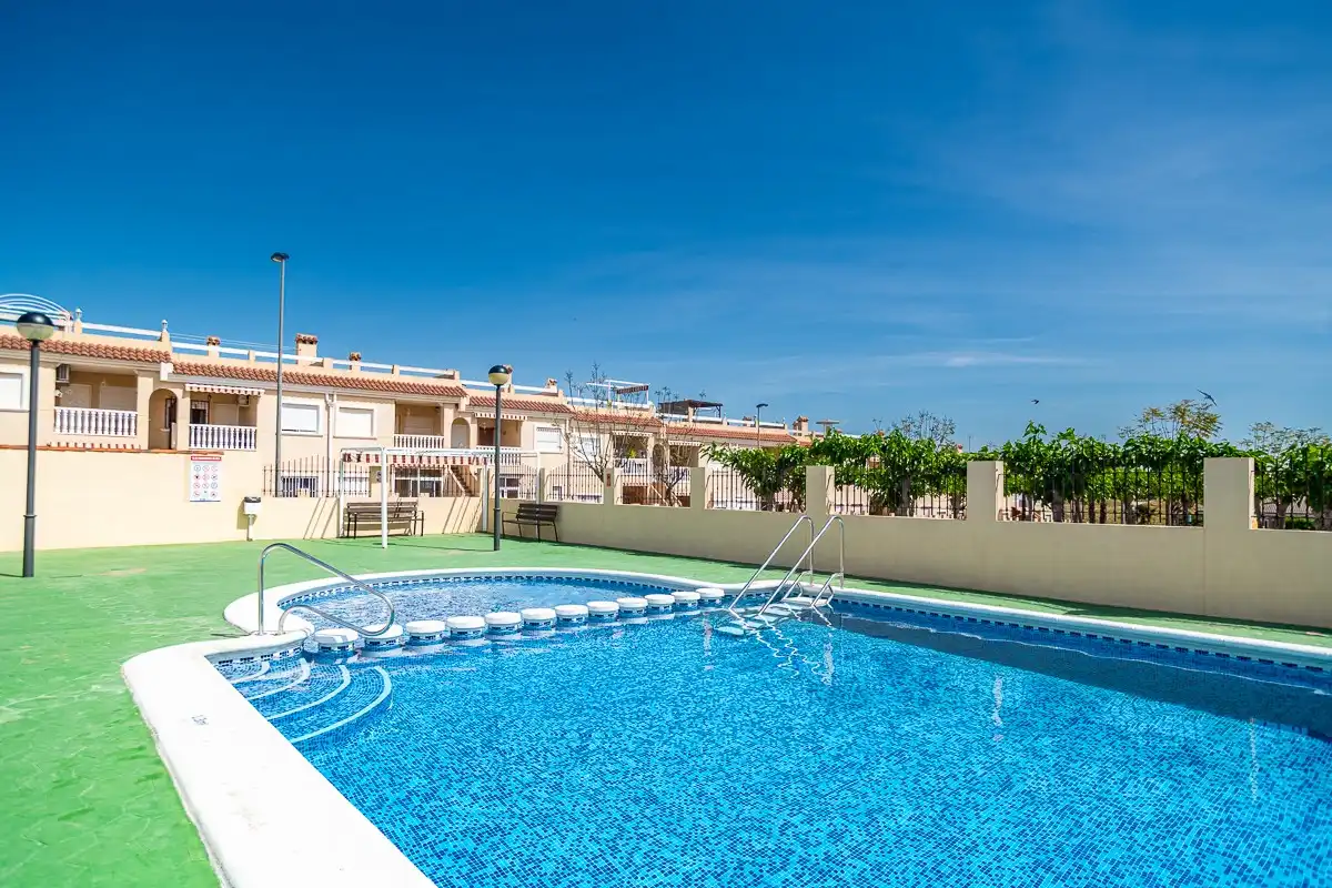 Swimming pool of Flat for sale in Orihuela  with Air Conditioner, Heating and Terrace