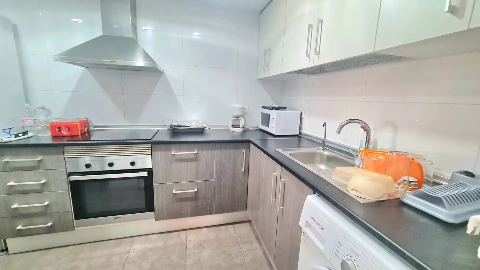 Kitchen of Flat for rent in Santa Pola  with Terrace, Furnished and Oven