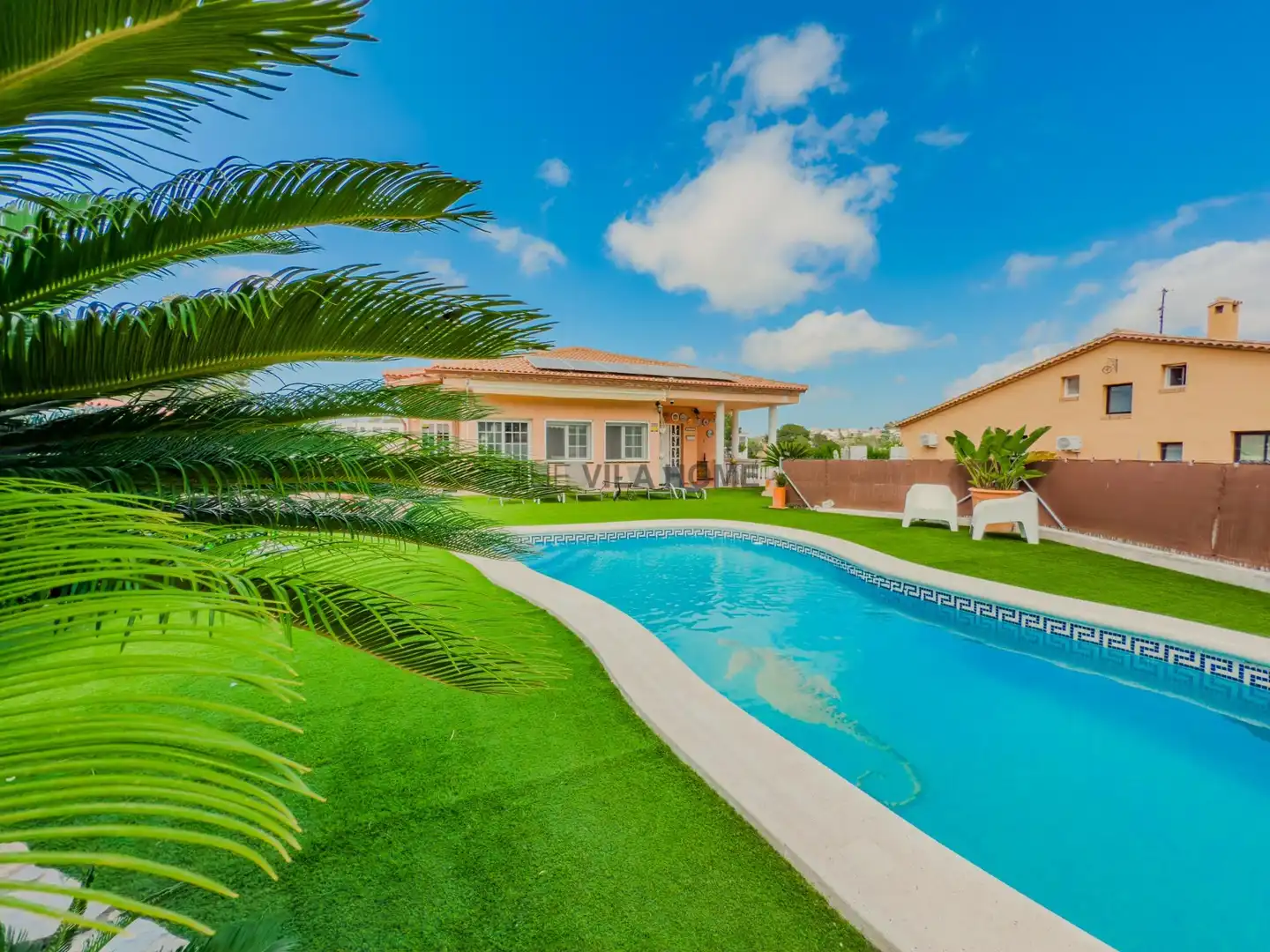 Casa amb piscina en venda a Canyelles, imagen 3