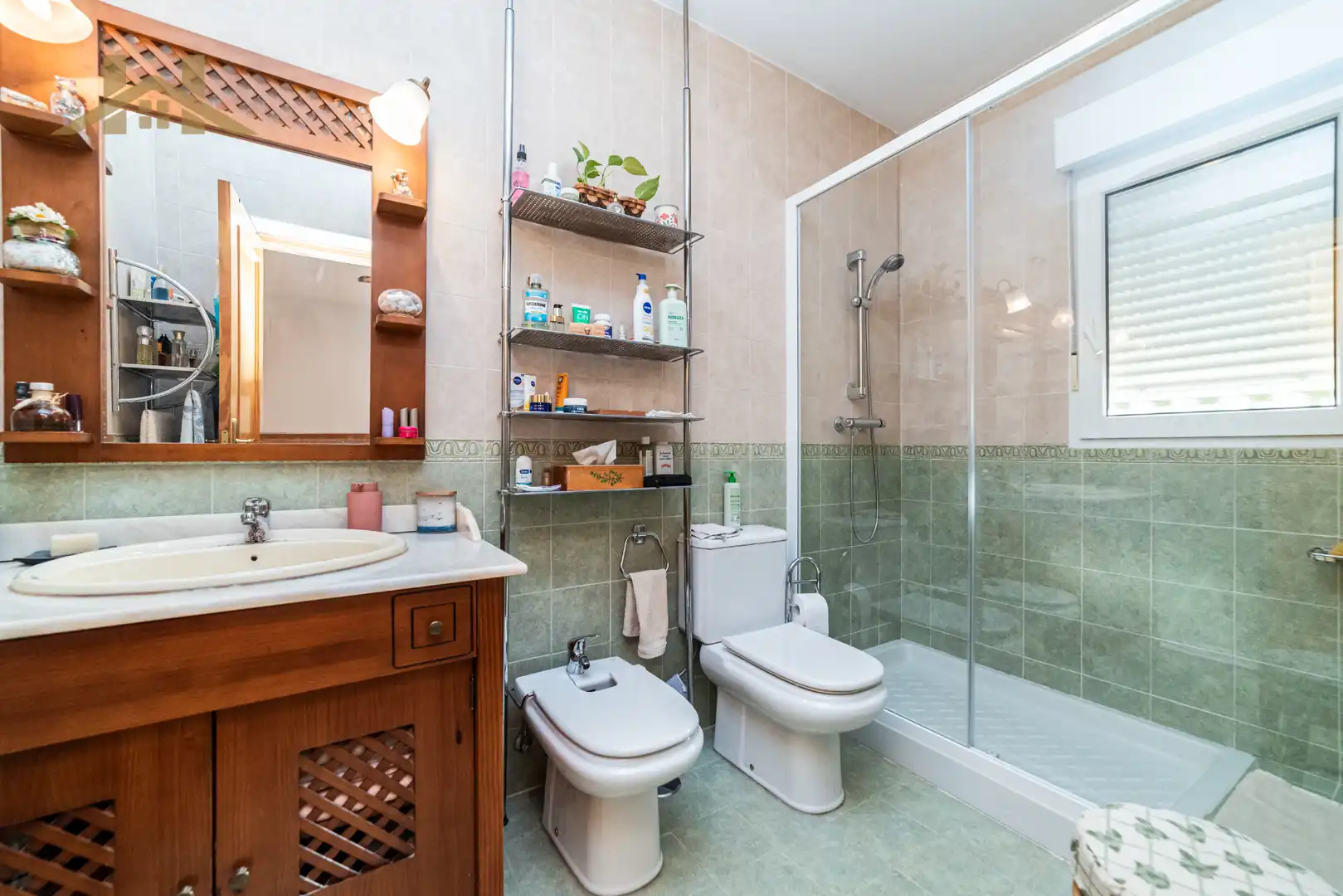Bathroom of Houses for sale in Carranque  with Air Conditioner, Heating and Private garden