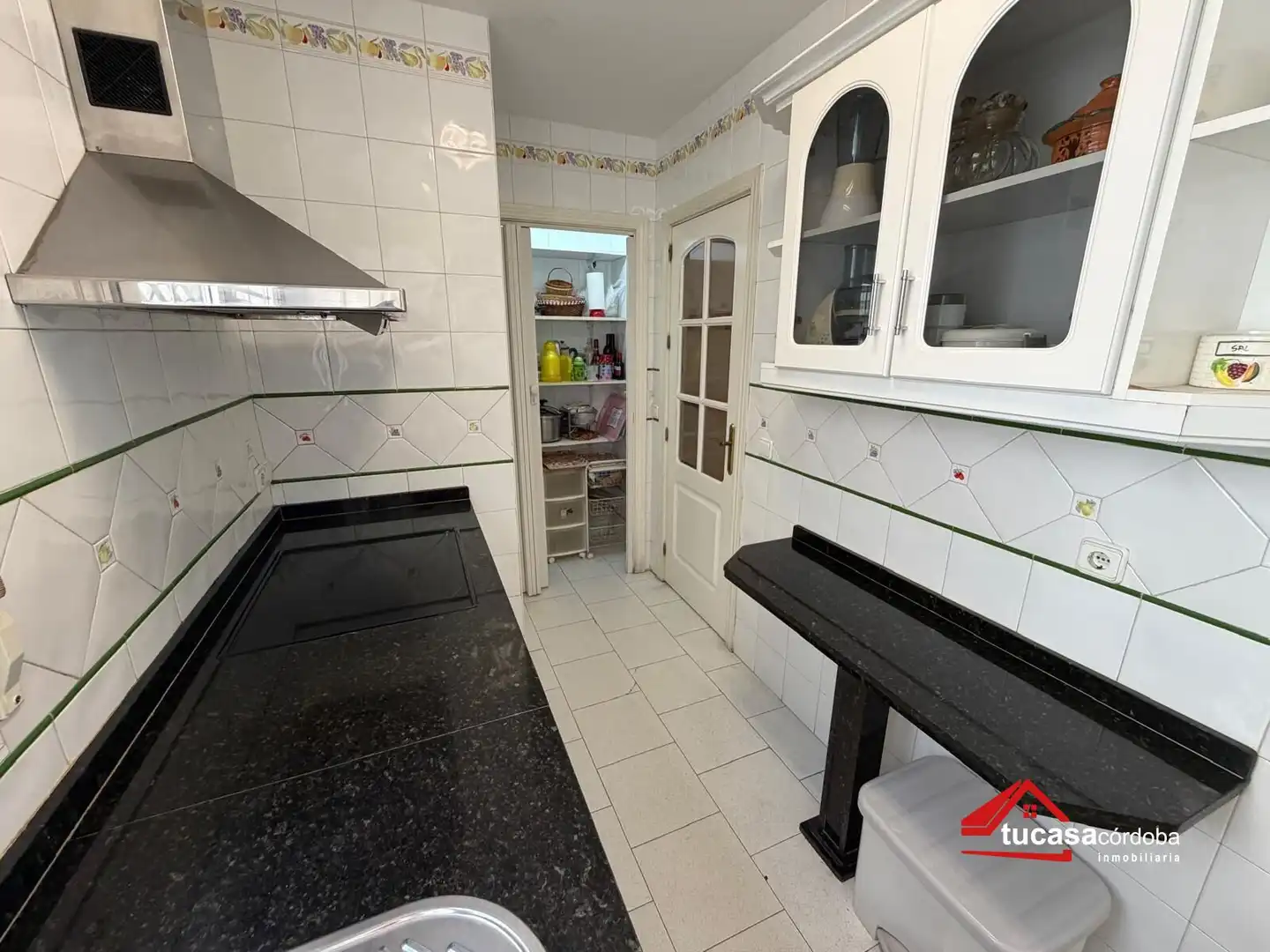 Cuina de Pis en venda en Córdoba amb Aire condicionat, Traster i Moblat