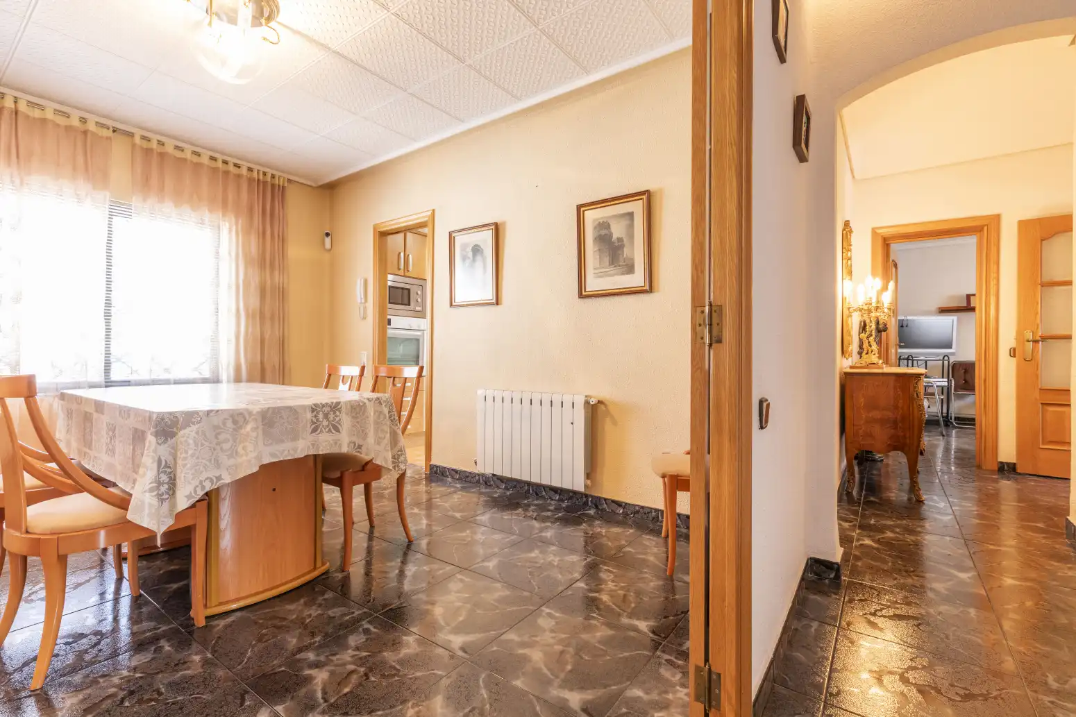 Comedor de Casa o chalet en venta en Tavernes Blanques con Aire acondicionado, Calefacción y Terraza