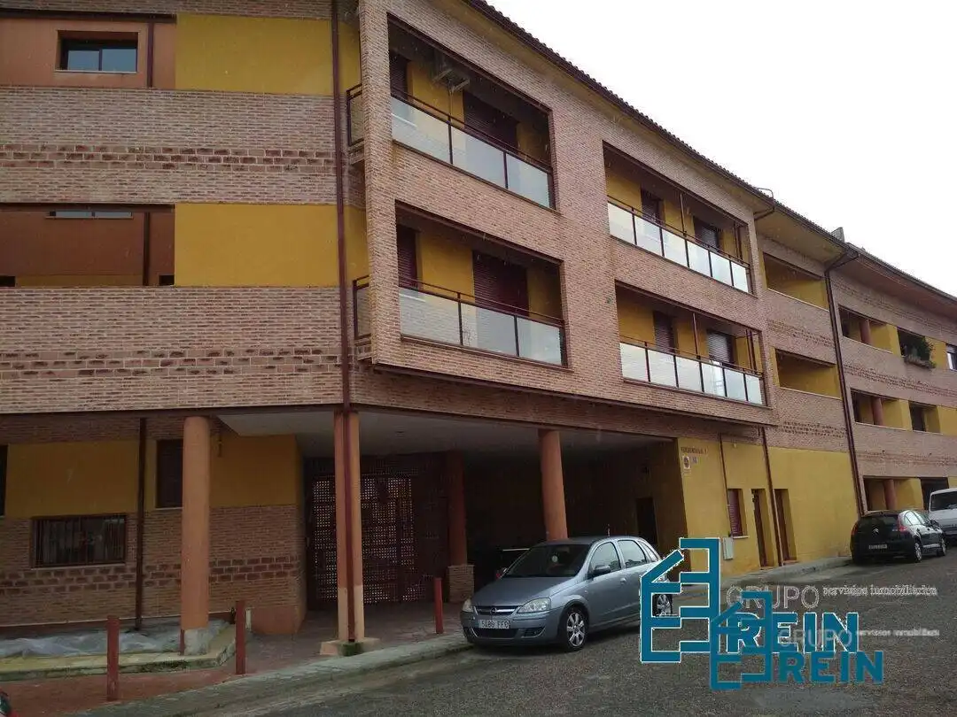 Vista exterior de Piso de alquiler en Magán con Calefacción, Piscina y Balcón