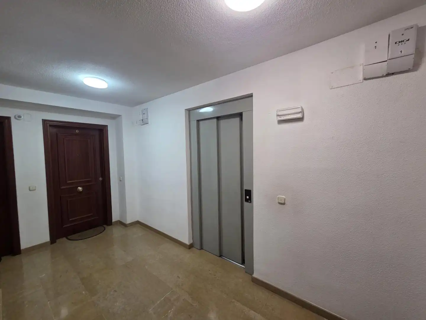 Wohnung zum Verkauf in Sagunto / Sagunt mit Klimaanlage, Heizung und Terrasse