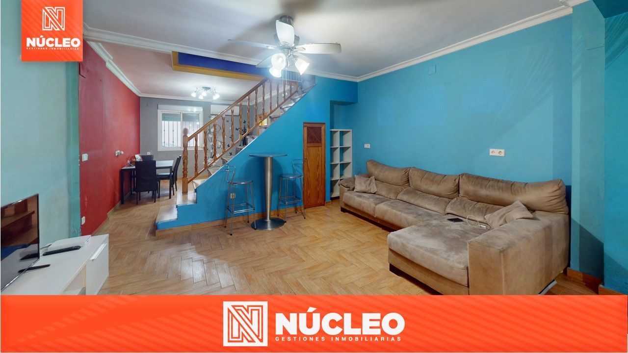 Living room of Single-family semi-detached for sale in Muro de Alcoy  with Air Conditioner, Terrace and Furnished