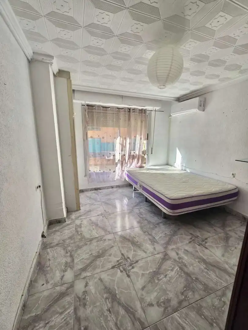 Schlafzimmer von Wohnung zum Verkauf in Murcia mit Klimaanlage, Heizung und Terrasse