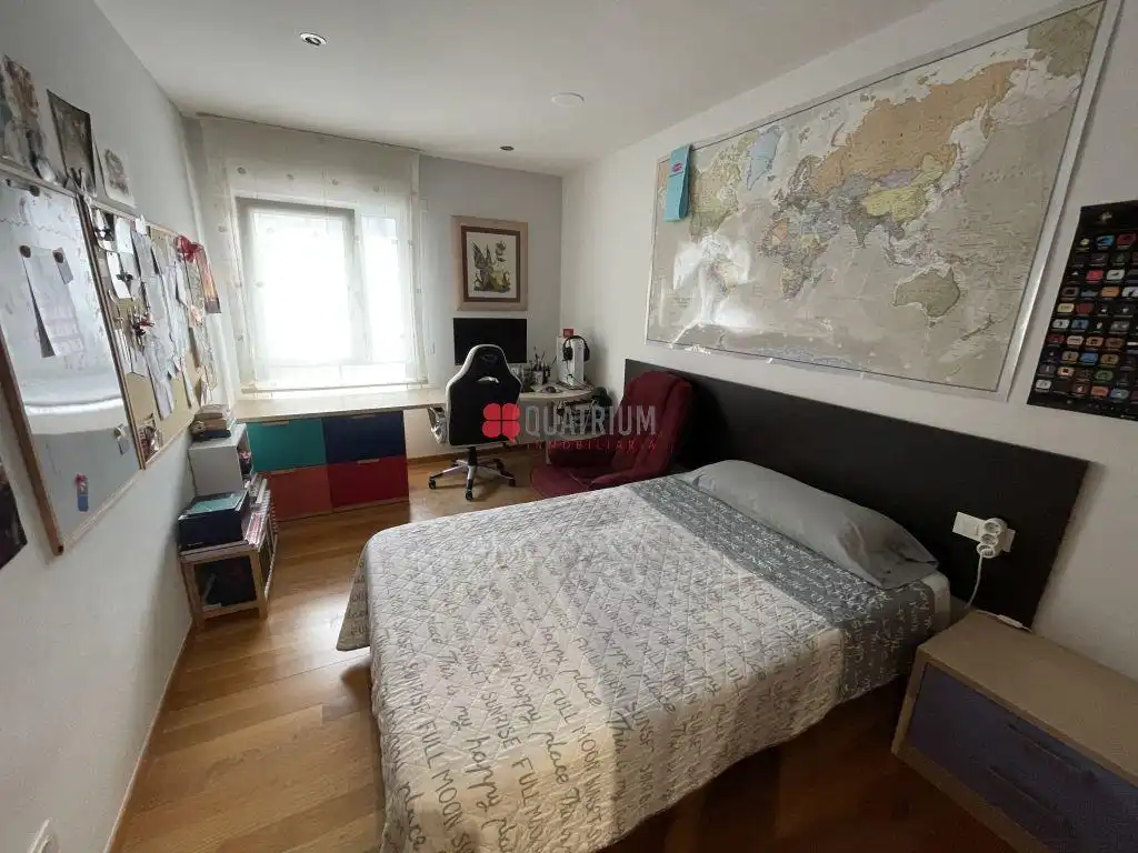 Appartamento con terrazza in vendita a Avenida Rosalía de Castro, imagen 17