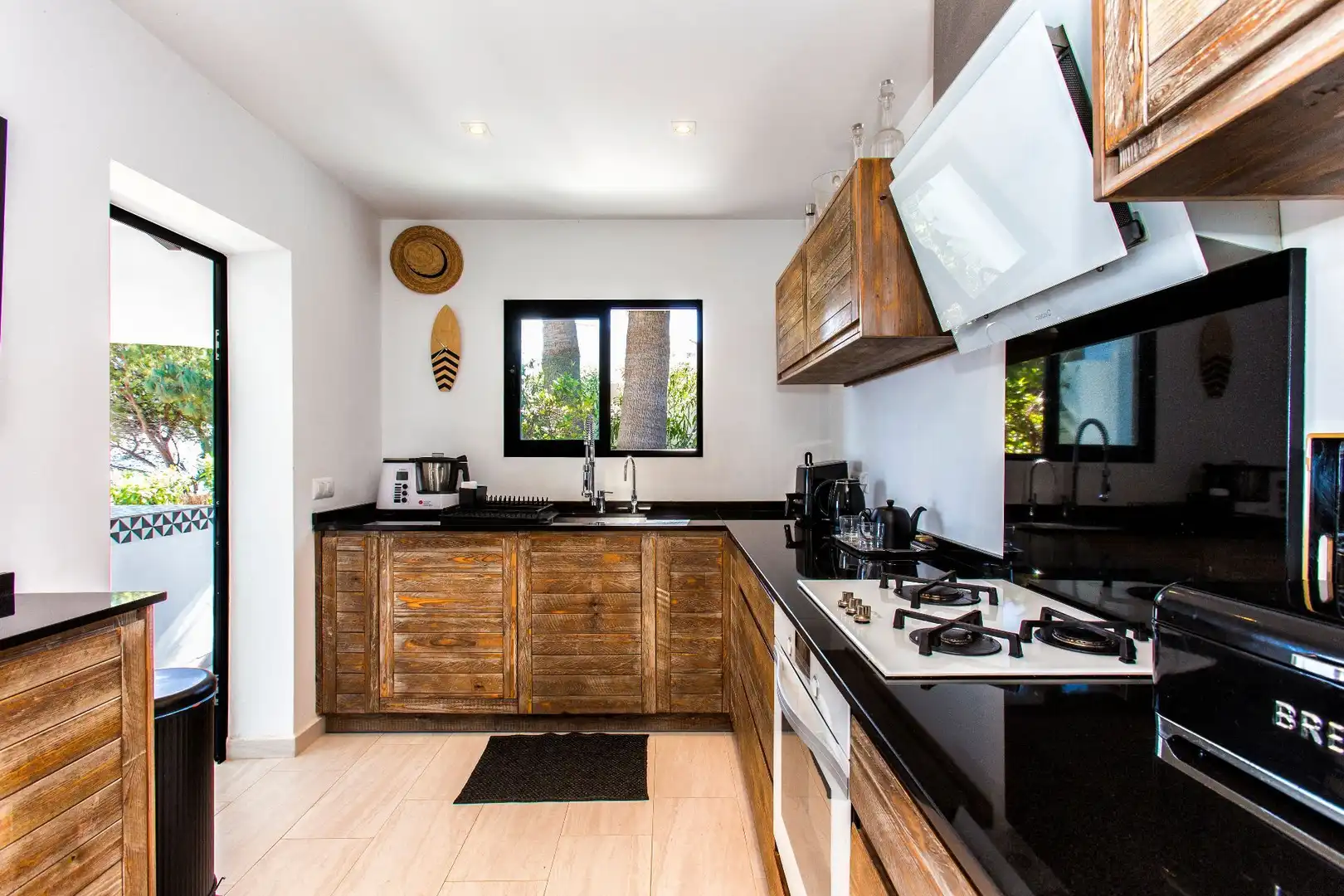 Cocina de Casa o chalet en venta en Dénia con Aire acondicionado, Calefacción y Jardín privado