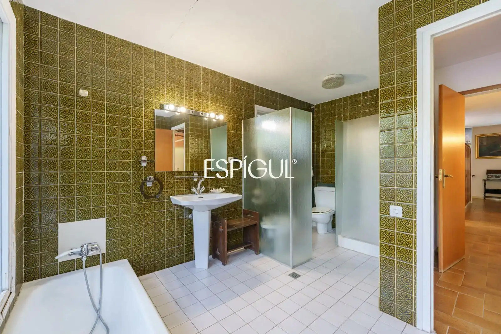 Baño de Casa o chalet en venta en Cerdanyola del Vallès con Calefacción, Terraza y Trastero