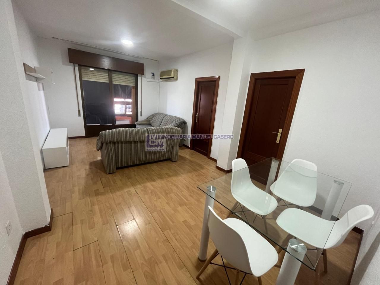 Living room of Flat for sale in Cáceres Capital  with Terrace and Furnished