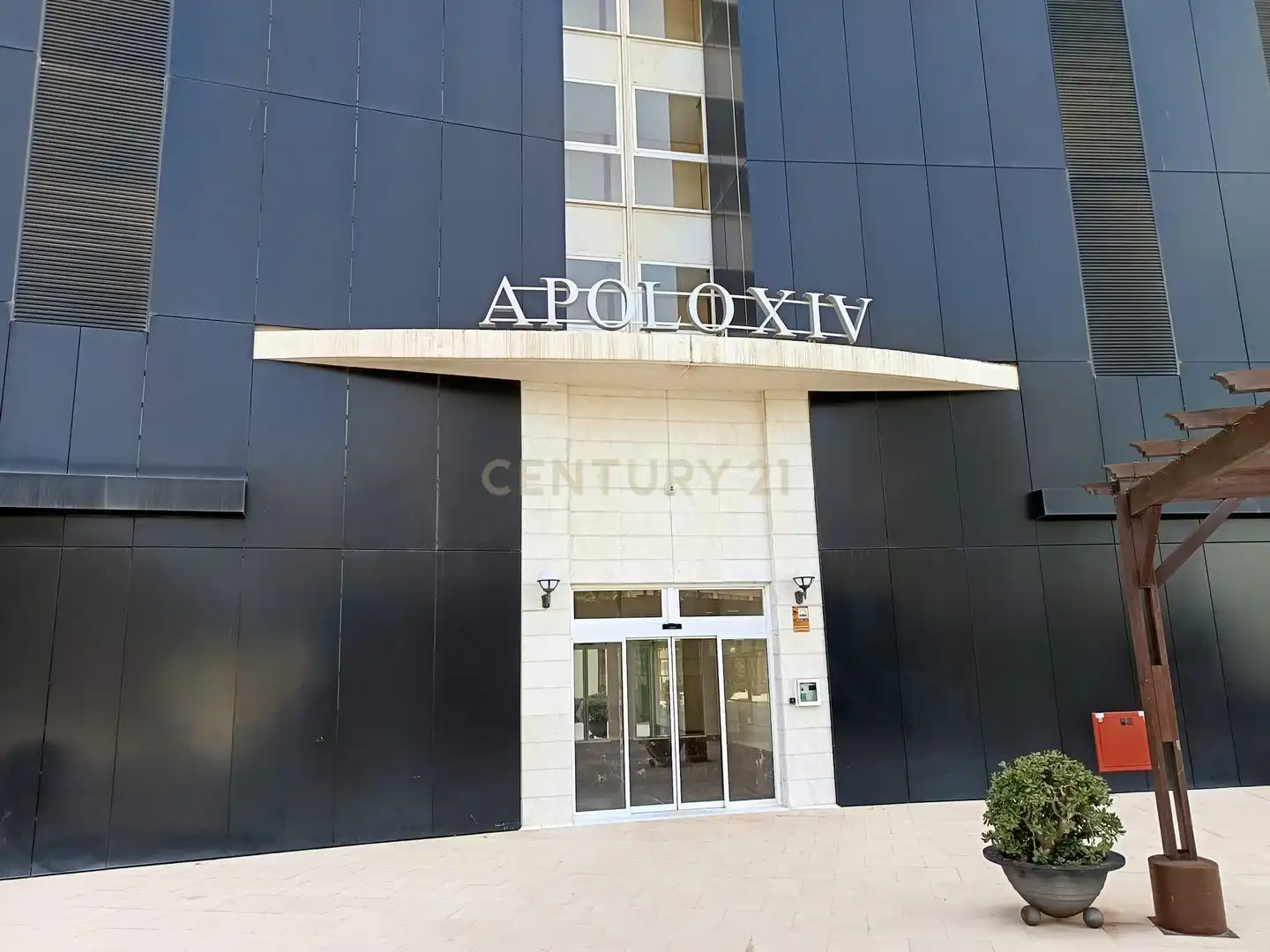 Exterior view of Garage for sale in Calpe / Calp