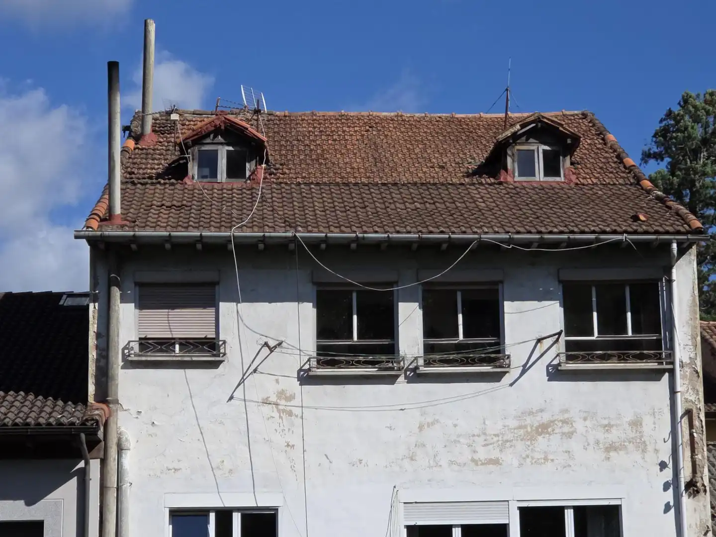 Vista exterior de Ático en venta en Teverga con Amueblado y Balcón