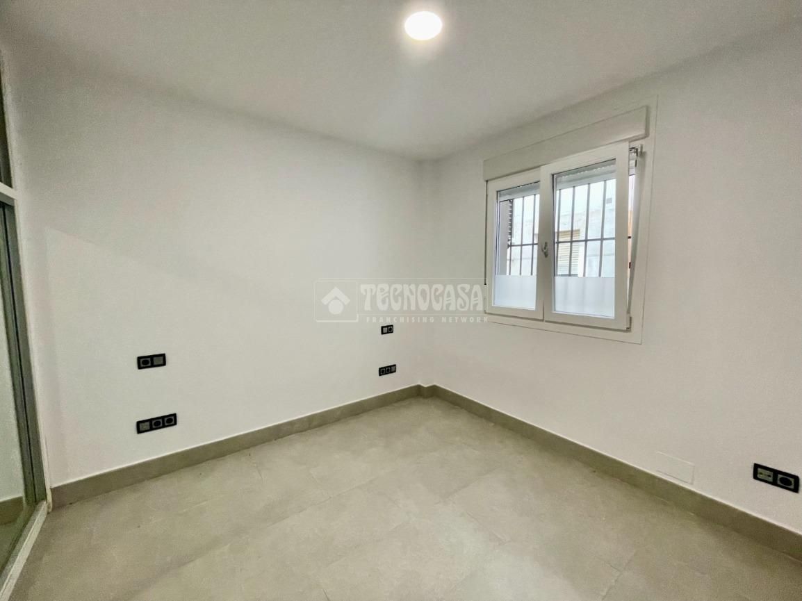 Bedroom of Flat for sale in Cobeja  with Heating