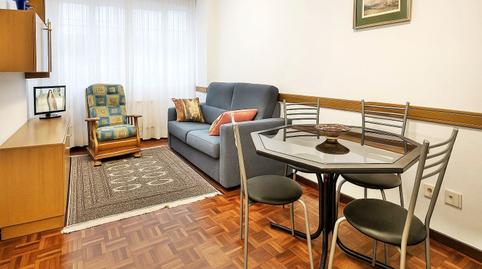 Foto 3 de Piso de alquiler en Calle Vargas, Numancia - San Fernando, Santander