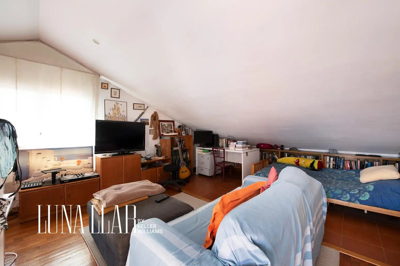 Bedroom of Detached homes for sale in Sant Joan Despí  with Heating and Parquet flooring