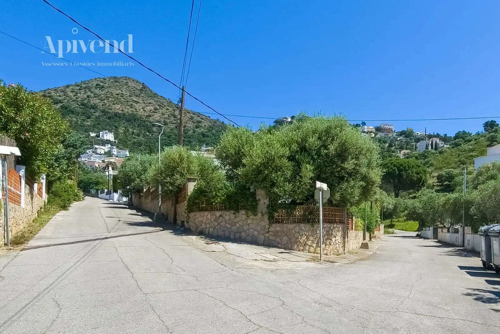 Exterior view of Houses for sale in Roses  with Air Conditioner, Heating and Private garden