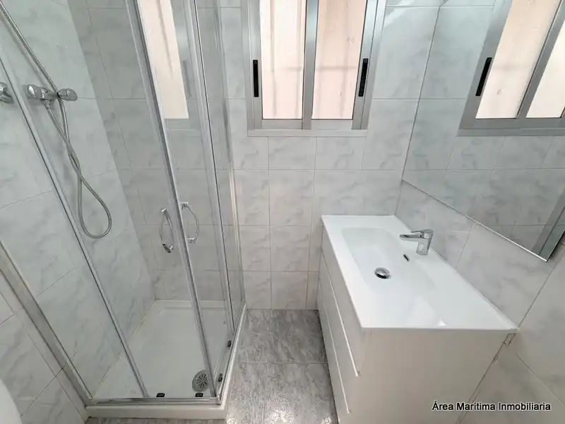 Baño de Loft de alquiler en Valencia con Aire acondicionado, Calefacción y Parquet