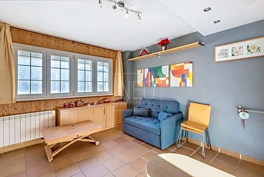 Sala d'estar de Estudi en venda en Sierra Nevada amb Calefacció, Traster i Piscina comunitària