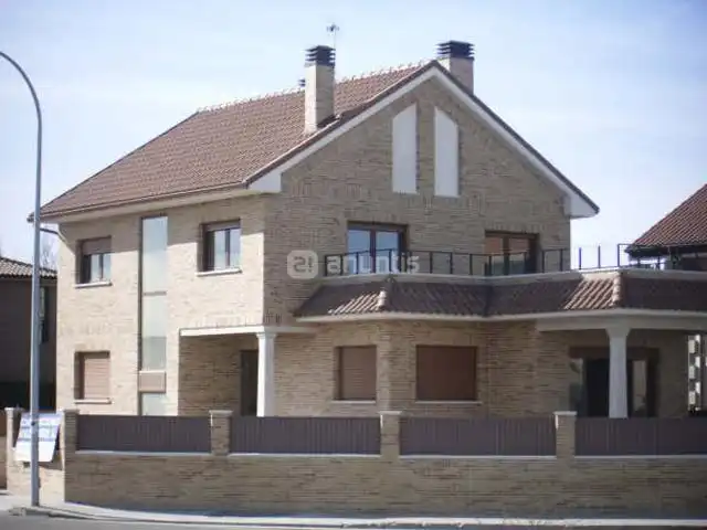 Ático en venta en Calle Carretera de Fuentelsaz, 23, El Casar