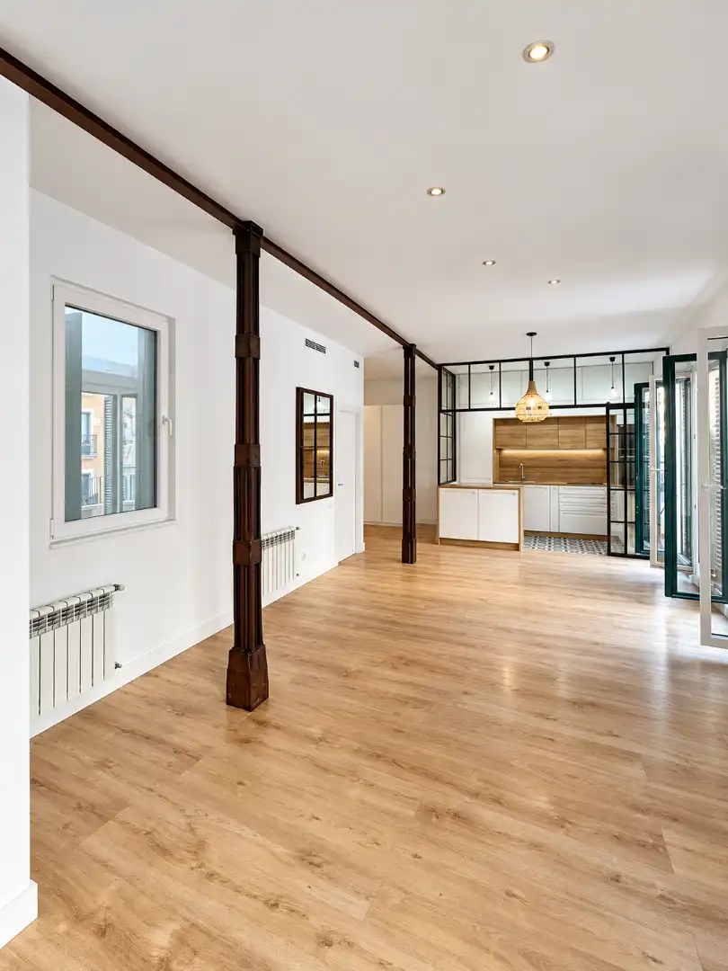 Flat with terrace for sale in Calle de Sebastián Elcano