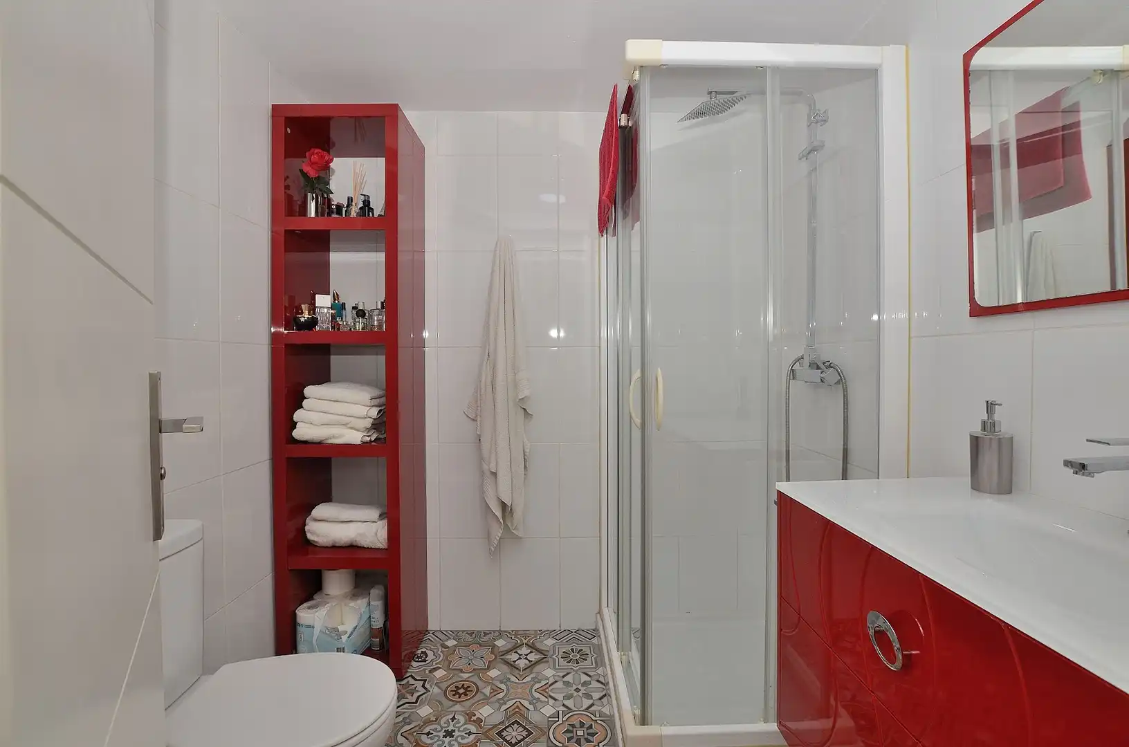Bathroom of Attic for sale in Benalmádena  with Air Conditioner, Parquet flooring and Terrace