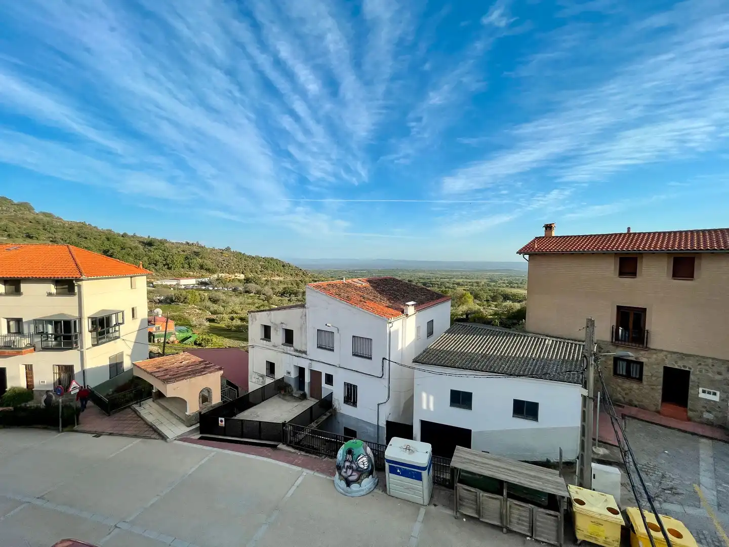 Vista exterior de Casa o xalet en venda en Arroyomolinos de la Vera amb Calefacció, Terrassa i Forn
