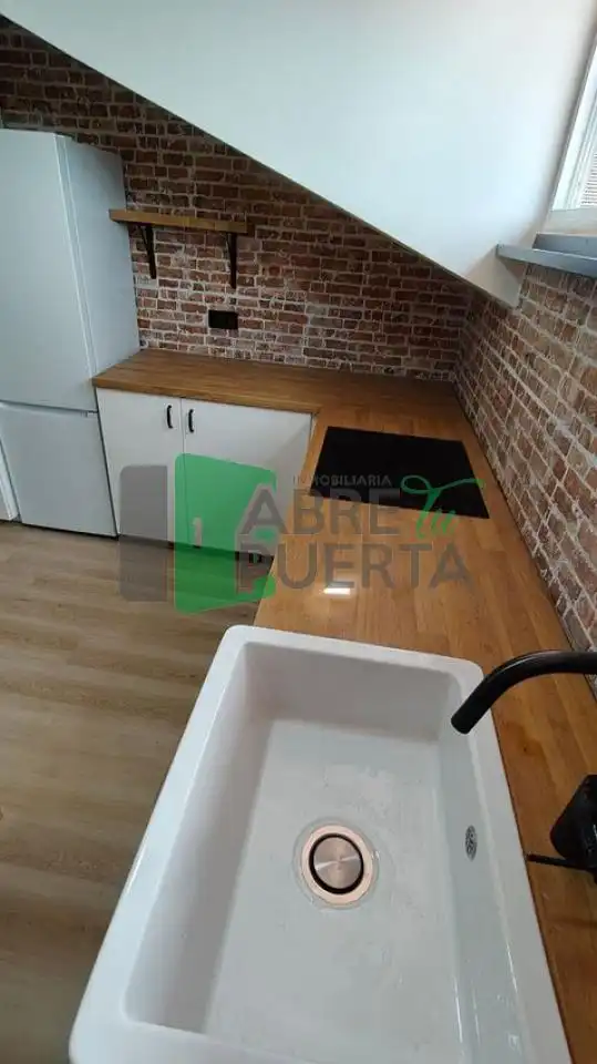 Kitchen of Flat for rent in Ourense Capital   with Heating, Parquet flooring and Terrace