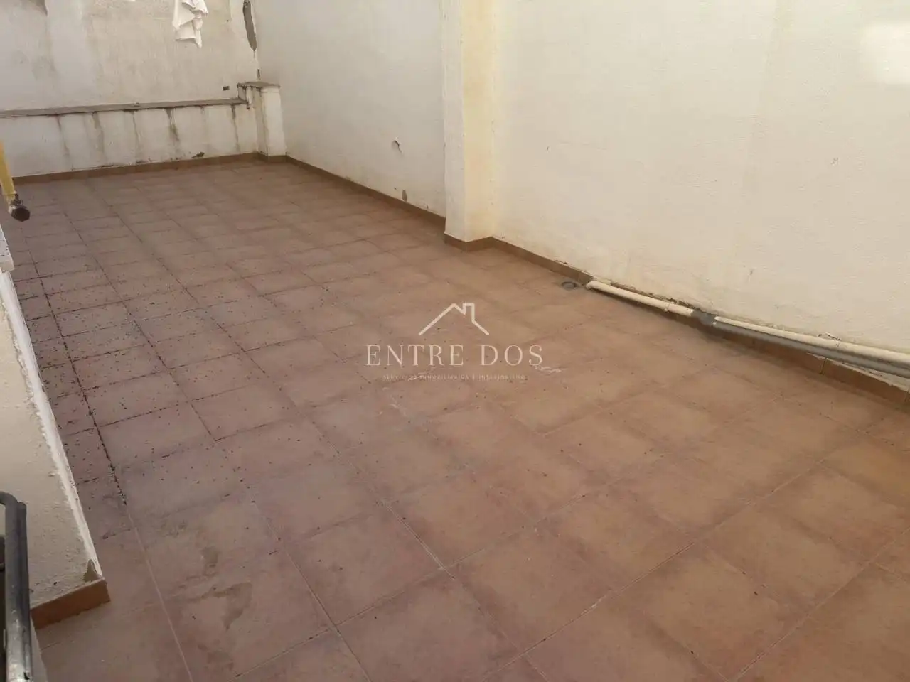 Wohnung zur Miete in Calle Ramón y Cajal, Hospital - Plaza del Real