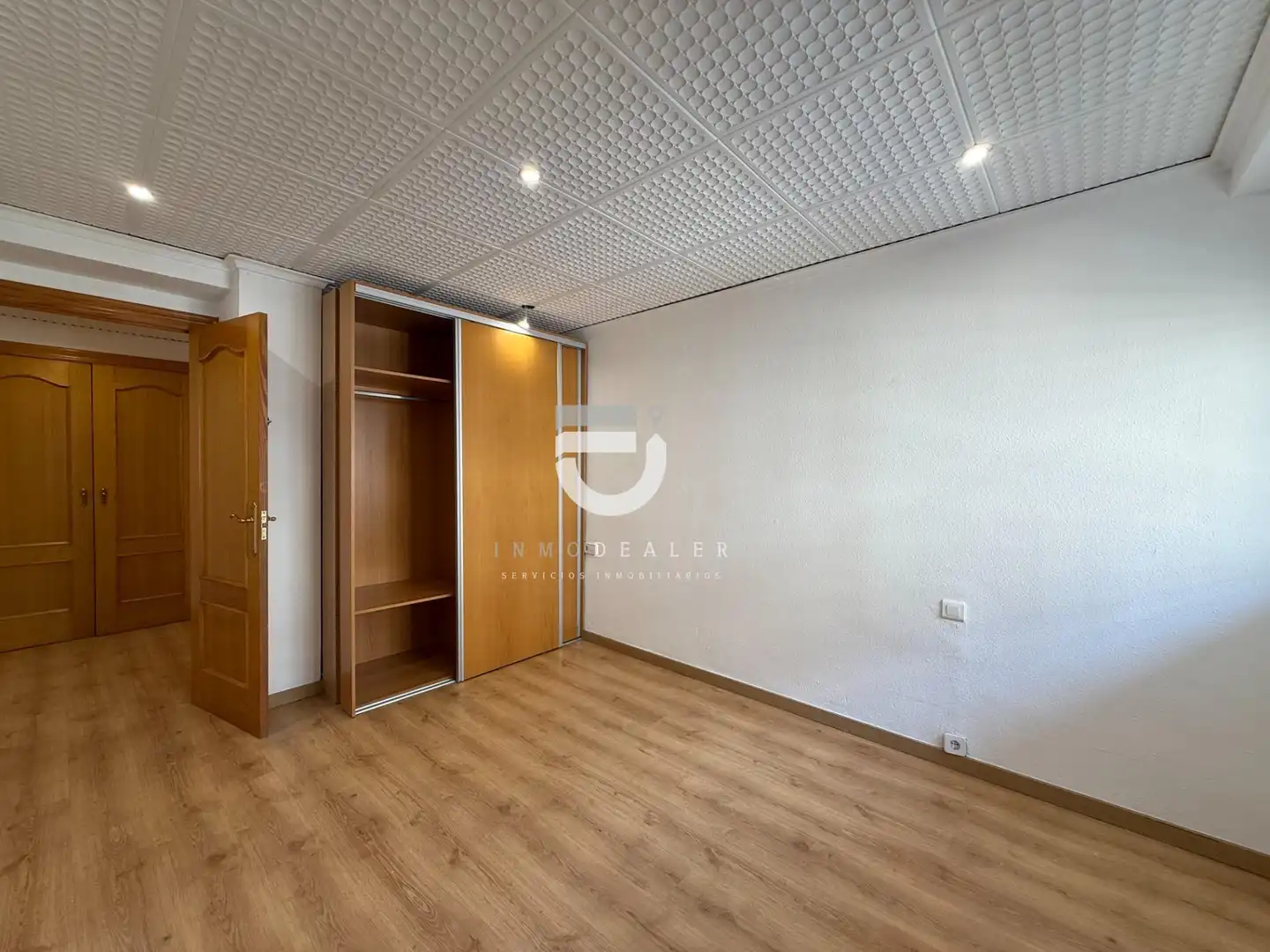 Dormitori de Pis en venda en Gandia amb Parquet i Balcó