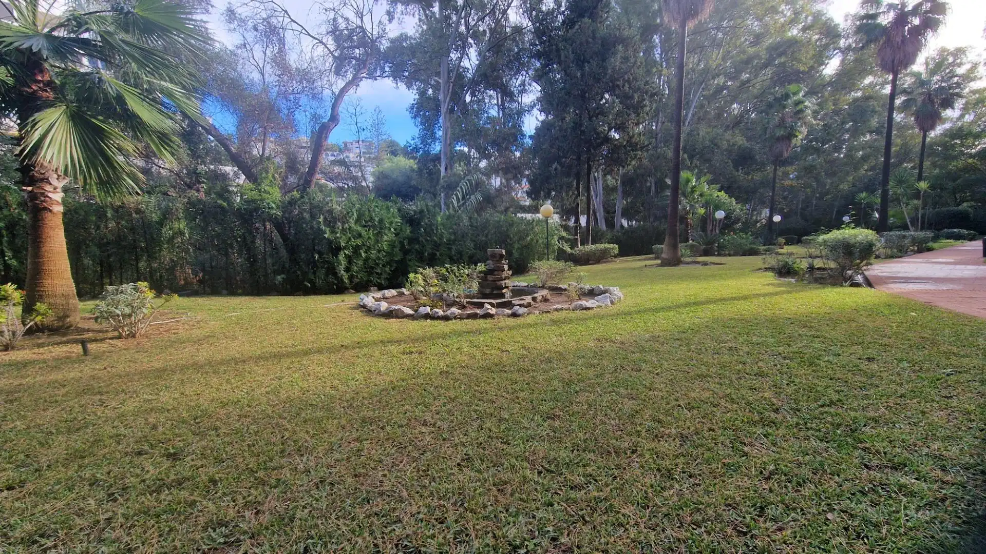 Jardí de Àtic en venda en Fuengirola amb Aire condicionat, Calefacció i Jardí privat