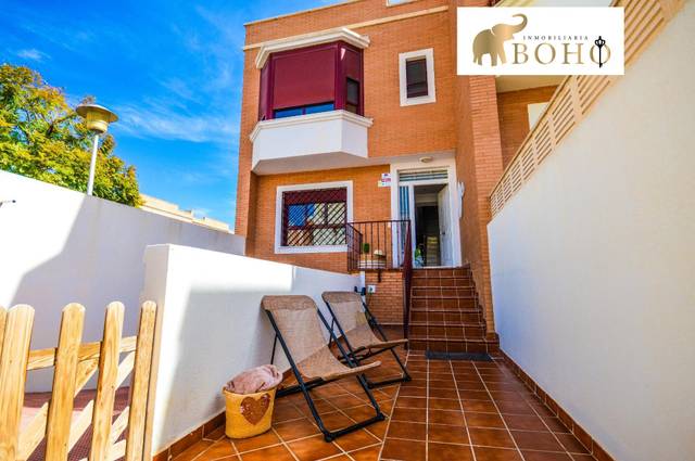 Casa adosada en Venta en Calle Calle Profesor Morales, 36 en San Luis