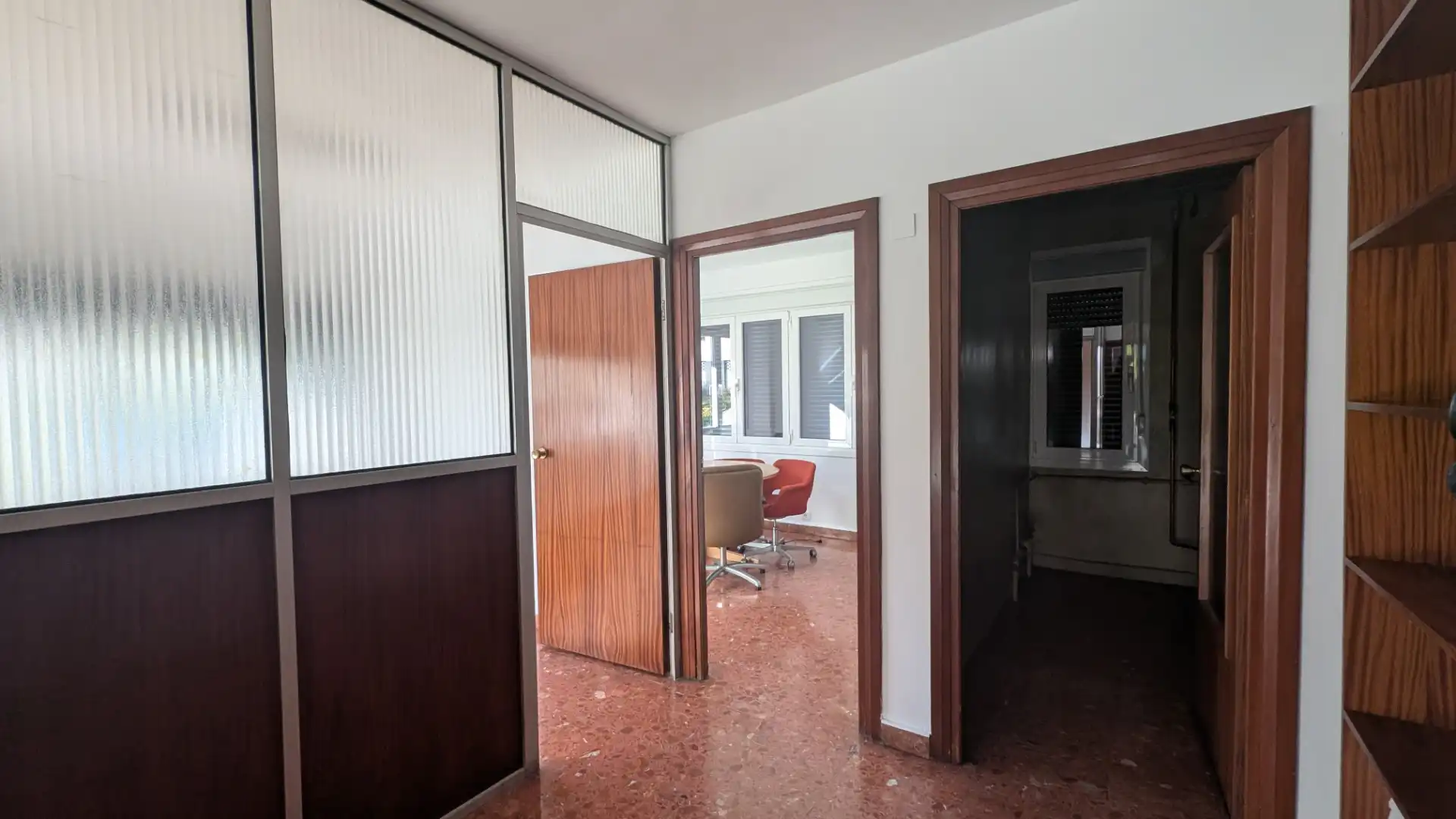 Oficina de lloguer en Zizurkil amb Moblat