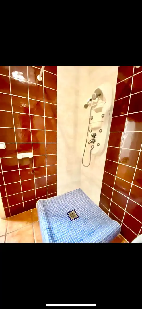 Baño de Piso para compartir en Cullera con Aire acondicionado, Calefacción y Amueblado