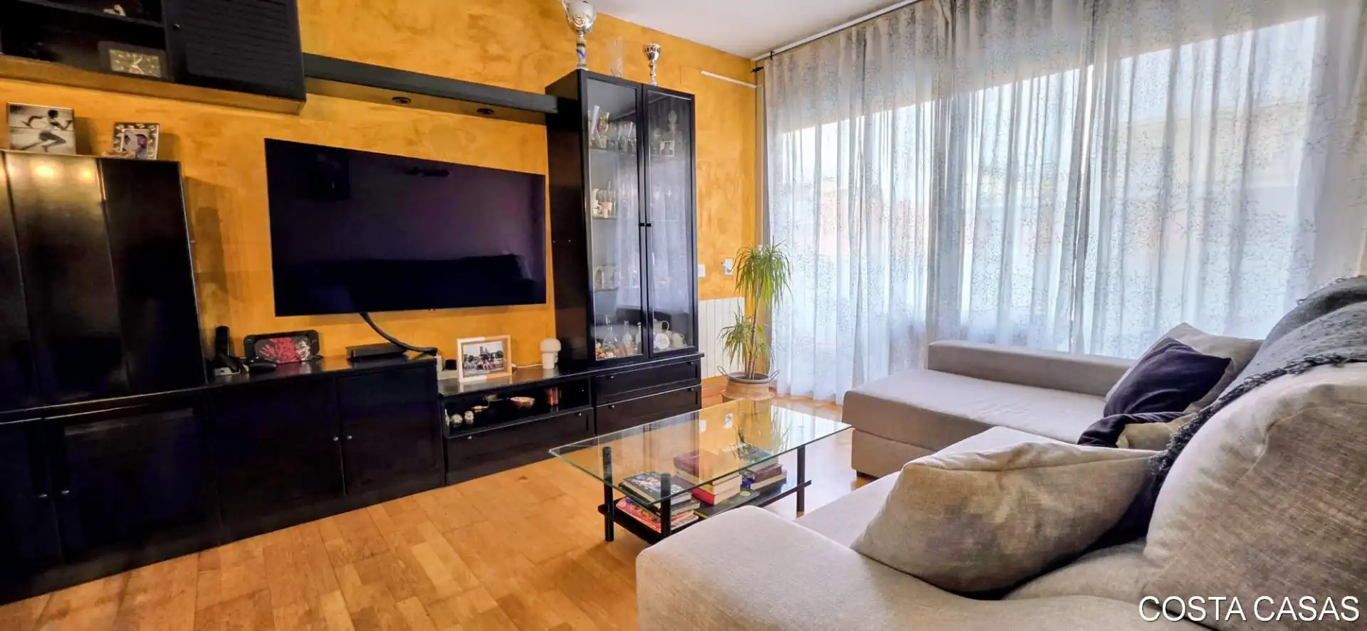 Living room of Duplexes for sale in Castelldefels  with Air Conditioner, Heating and Parquet flooring