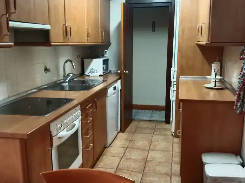 Cuina de Pis en venda en Ezcaray amb Piscina i Balcó