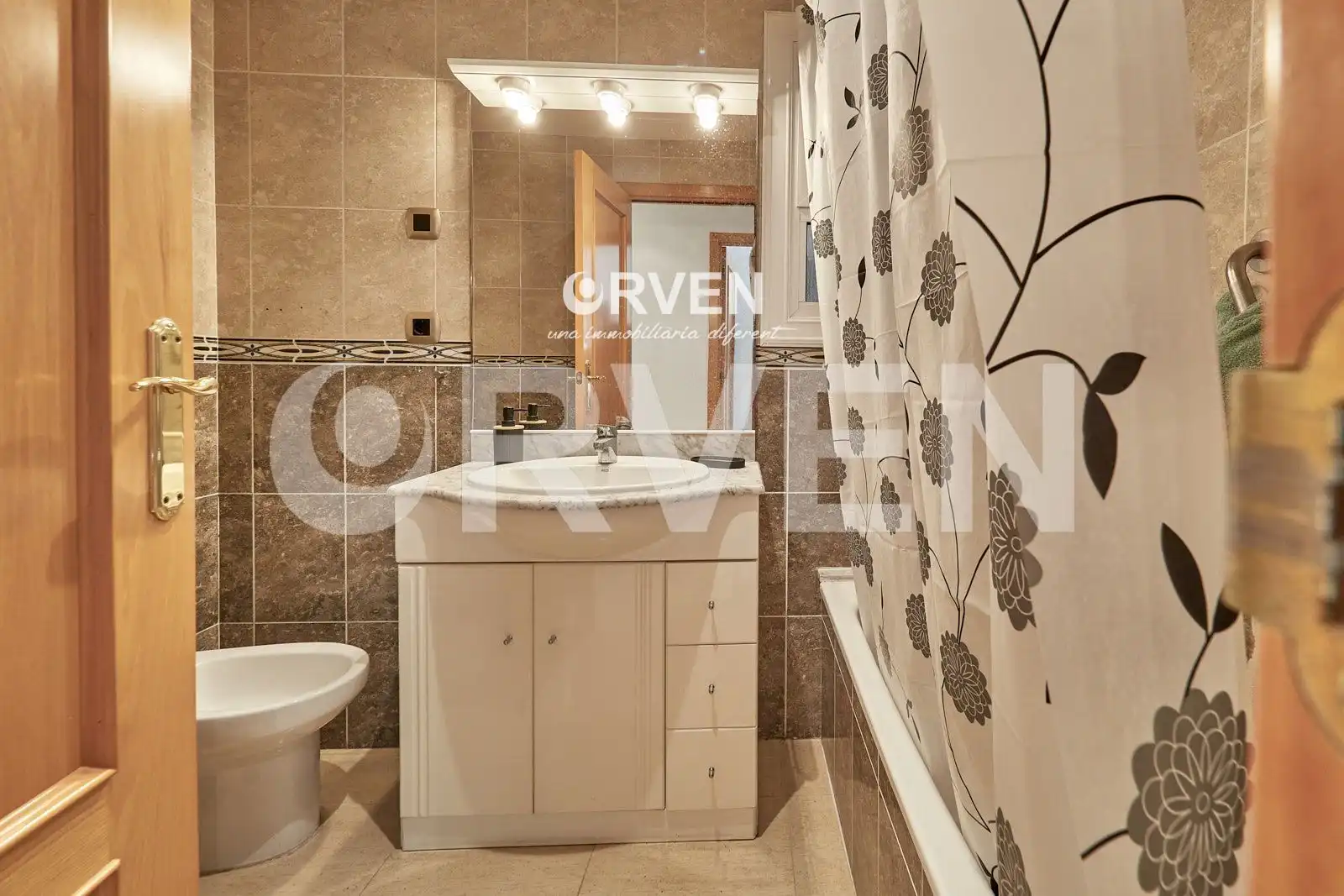 Flat for rent in Romani, Centre