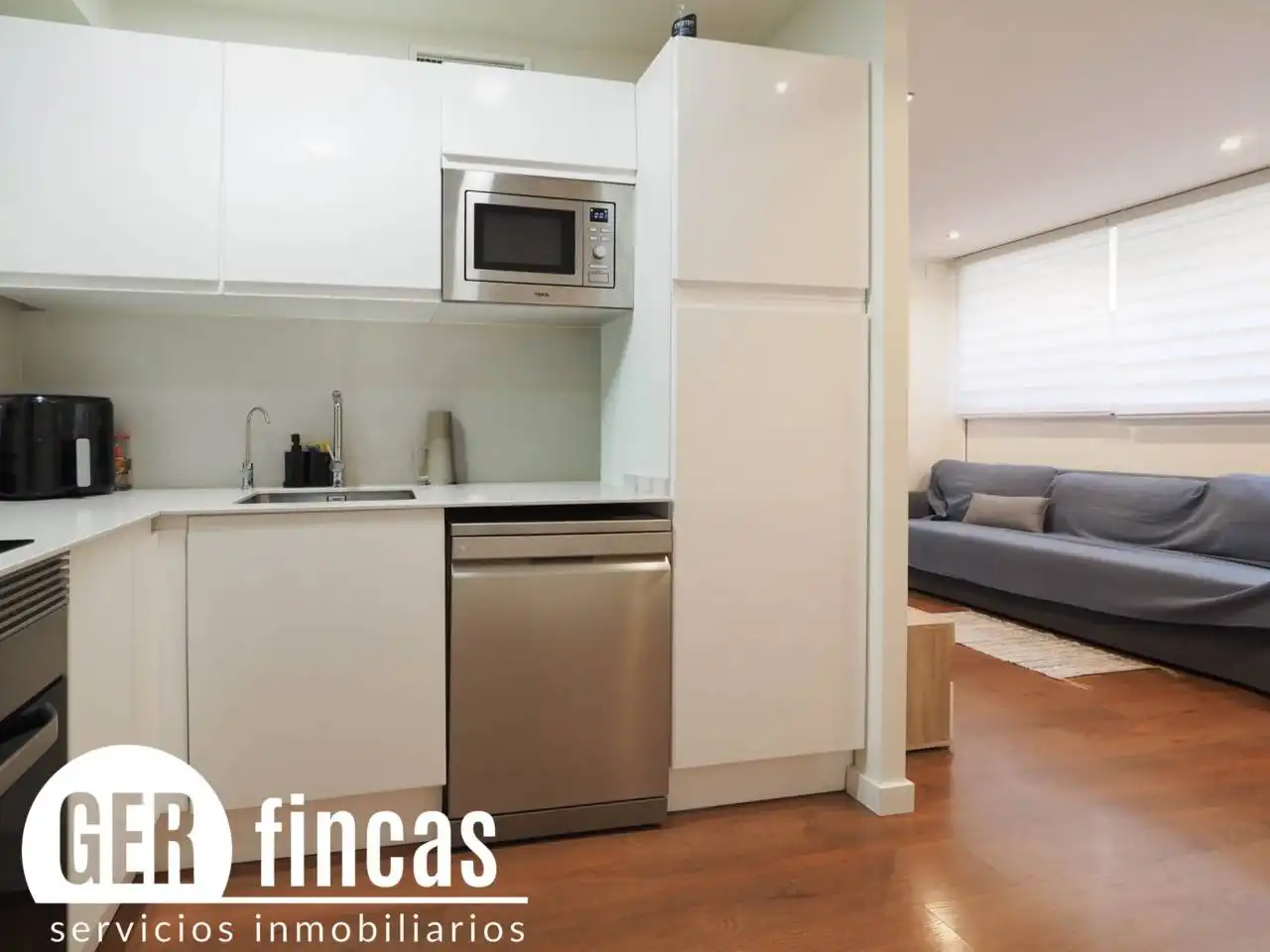 Flat with terrace for sale in Calle Sant Marc, imagen 10