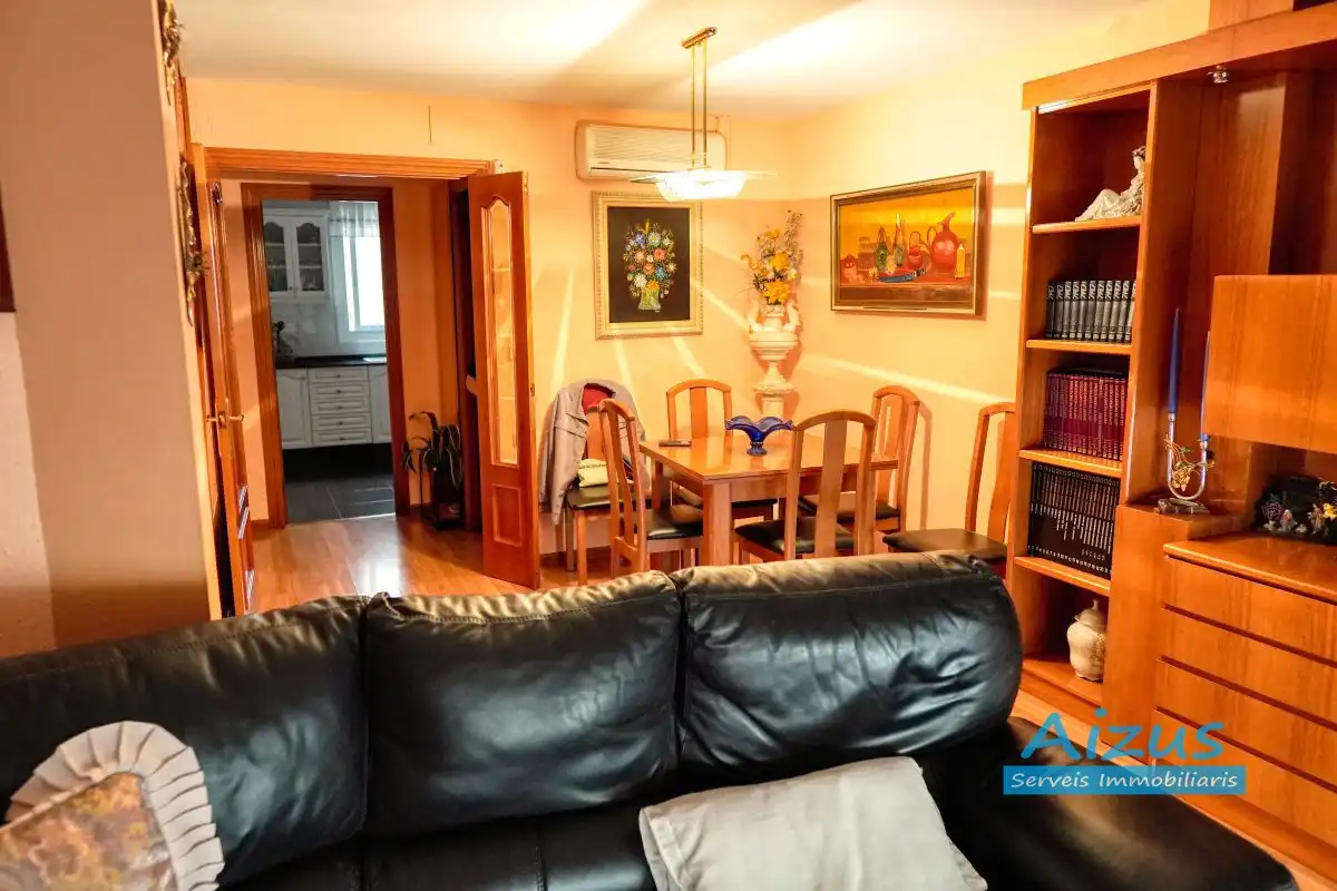 Living room of Detached homes for sale in Mollet del Vallès  with Heating and Terrace