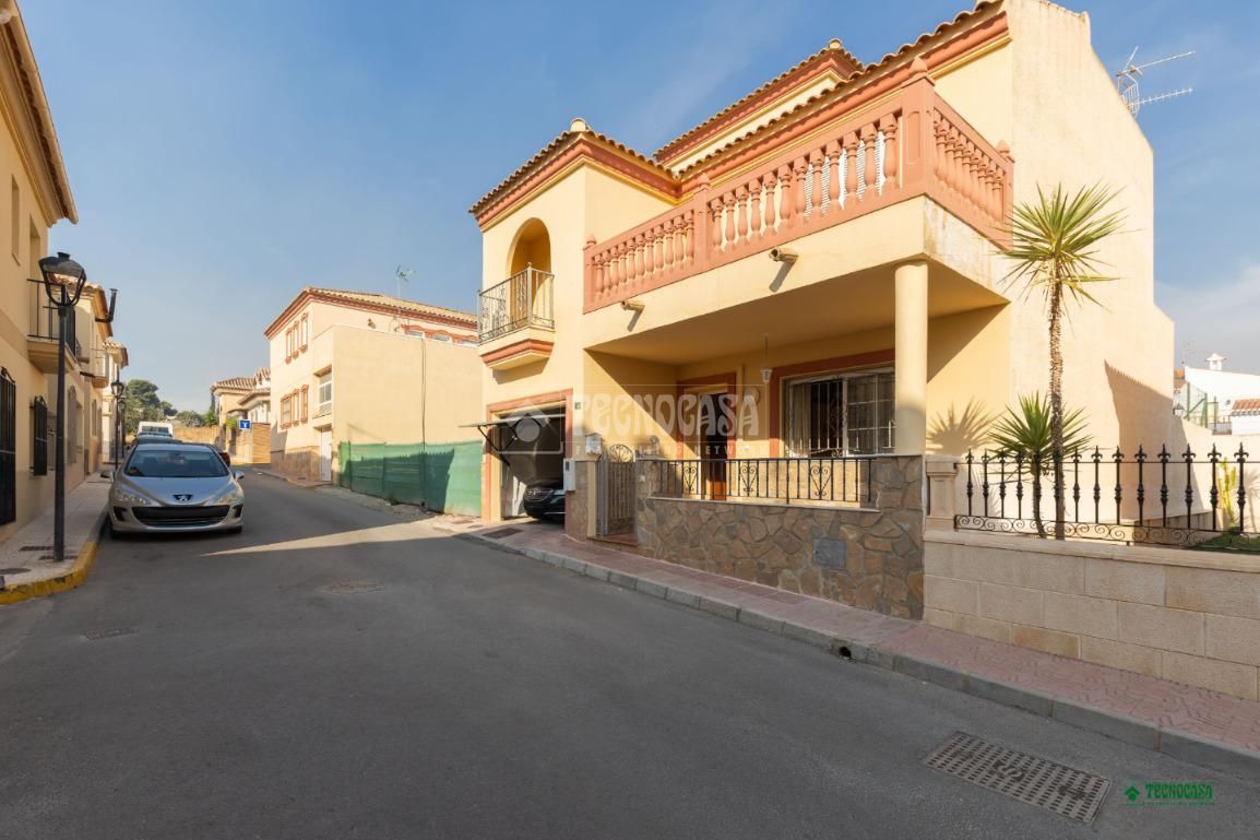 Exterior view of Single-family semi-detached for sale in Los Gallardos  with Air Conditioner, Terrace and Furnished