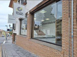 Exterior view of Premises to rent in La Zubia  with Air Conditioner and Alarm