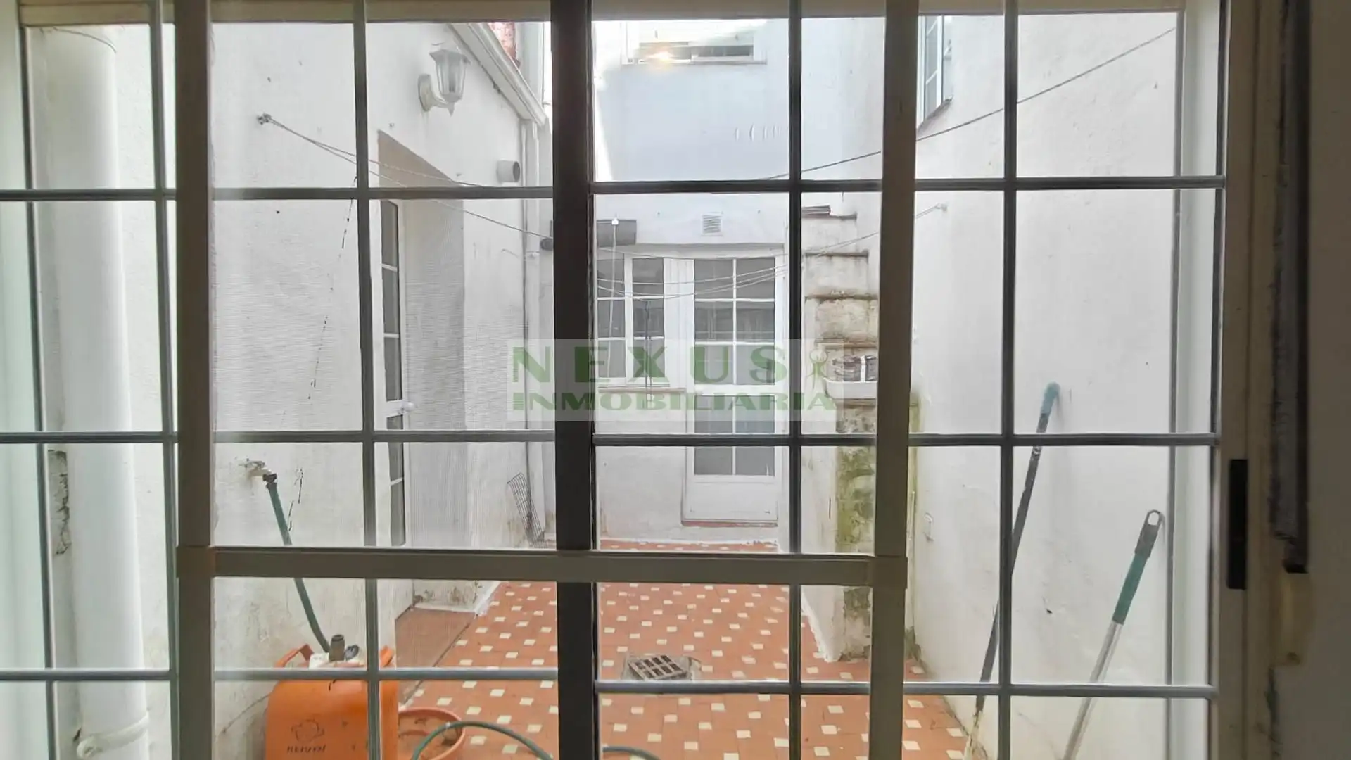 Vista exterior de Casa adosada en venta en Cáceres