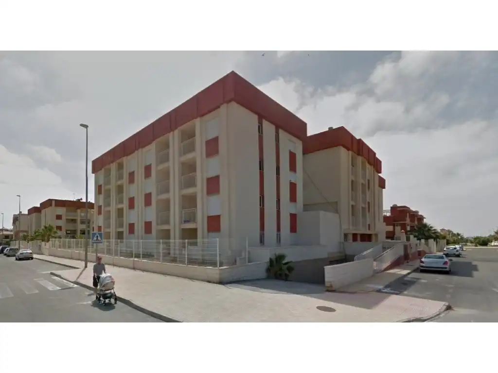 Àtic amb piscina en venda a Orihuela Costa