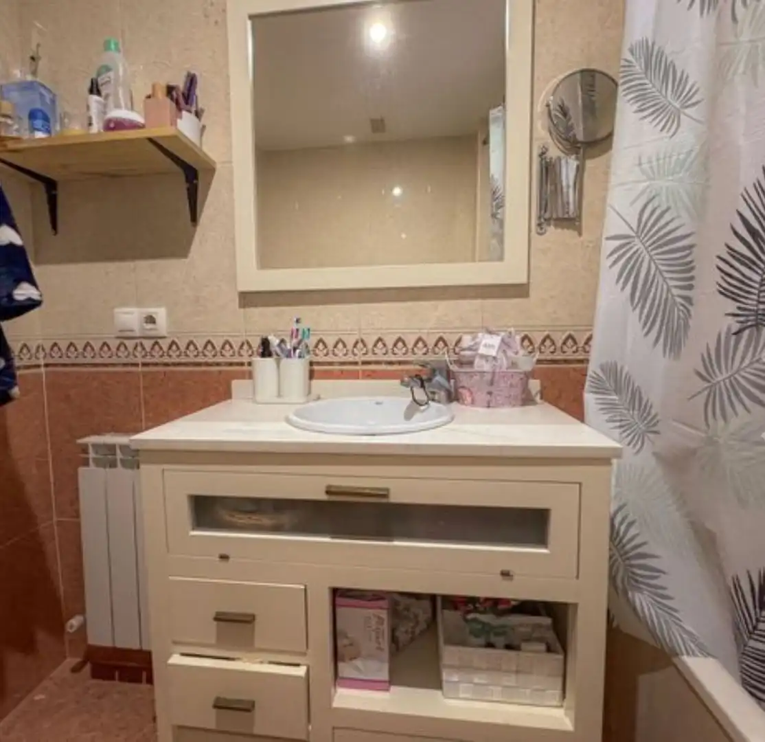 Badezimmer von Wohnung zum Verkauf in Miguelturra mit Gemeinschaftspool