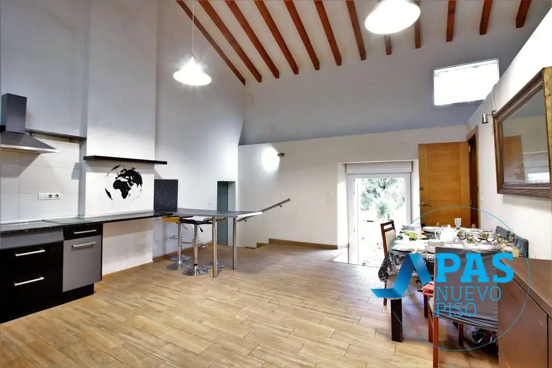 Cocina de Casa o chalet en venta en El Astillero   con Calefacción, Jardín privado y Trastero