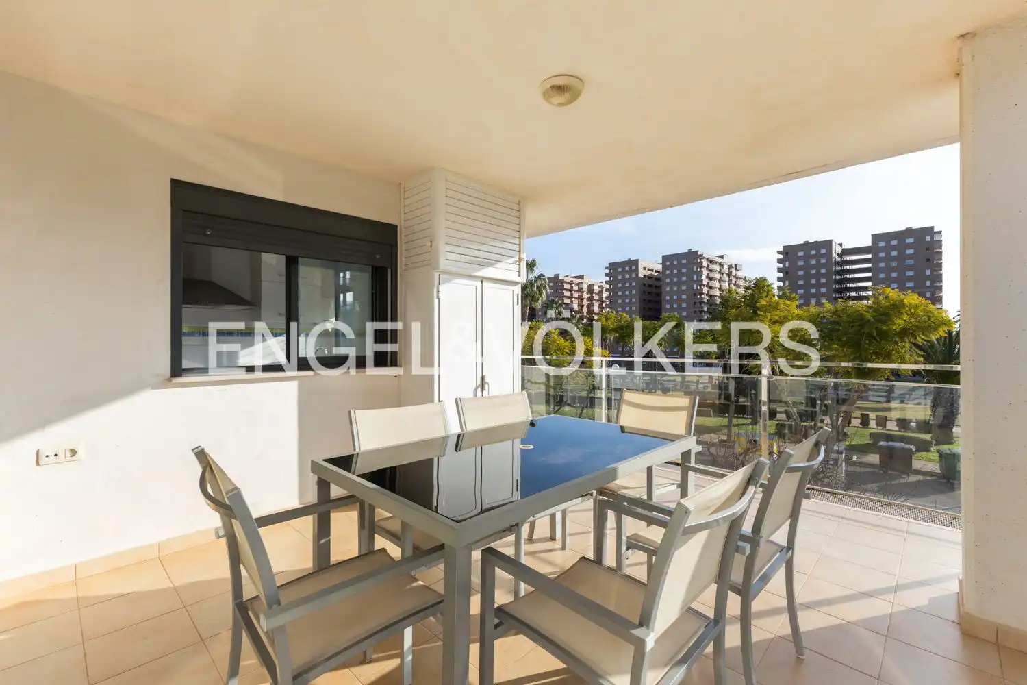 Terrasse von Wohnung zum Verkauf in Oropesa del Mar / Orpesa mit Klimaanlage, Heizung und Privatgarten