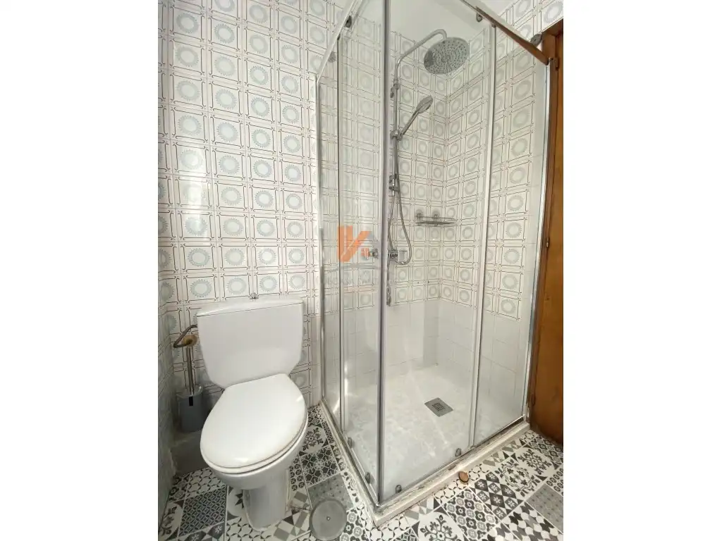 Bany de Apartament de lloguer en Santiago de Compostela  amb Terrassa i Moblat